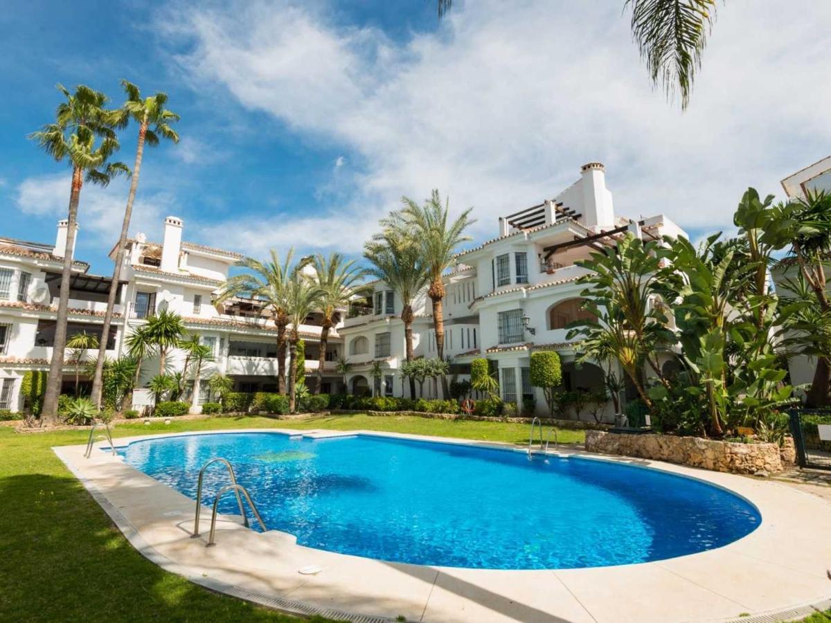 Vacation Marbella I Los Naranjos, Exquisite Penthouse Suite With Rooftop Terrace ภายนอก รูปภาพ