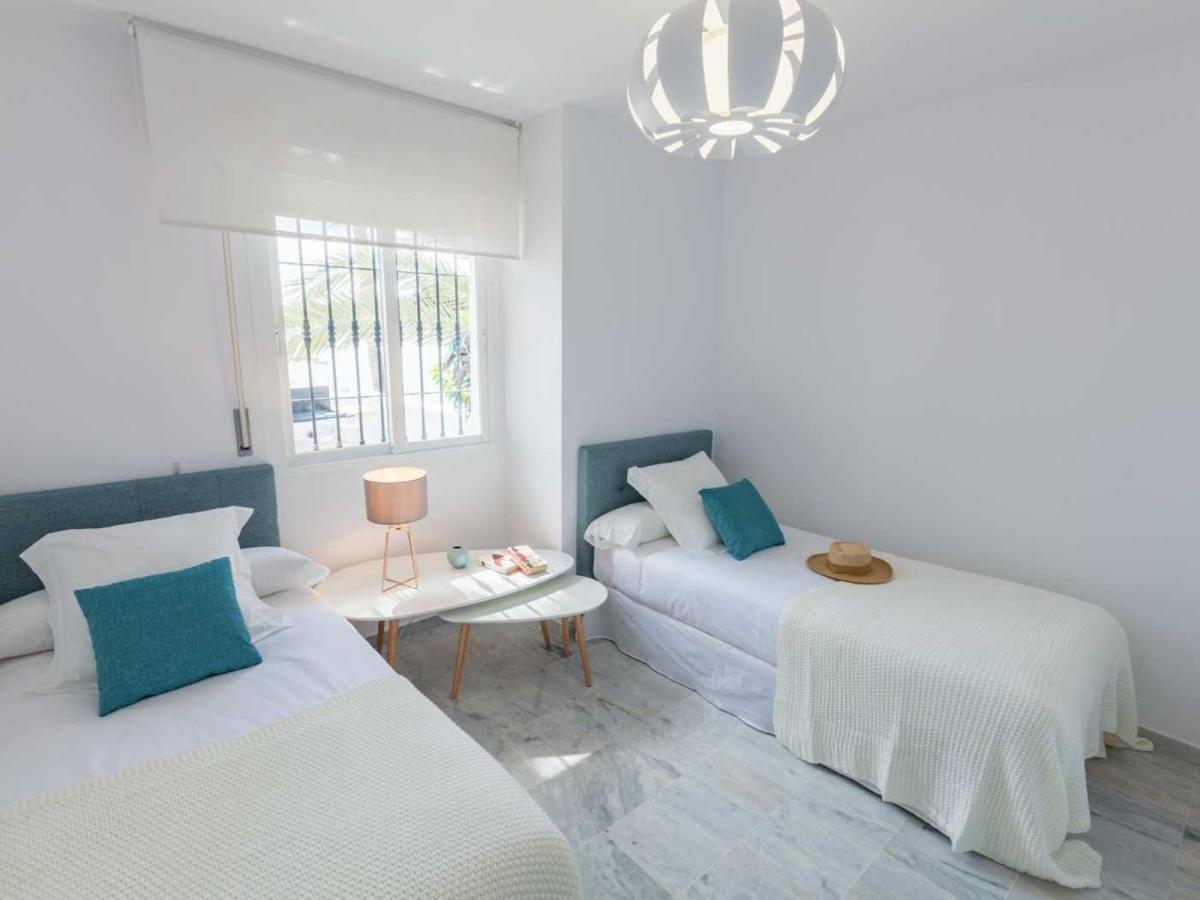 Vacation Marbella I Los Naranjos, Exquisite Penthouse Suite With Rooftop Terrace ภายนอก รูปภาพ